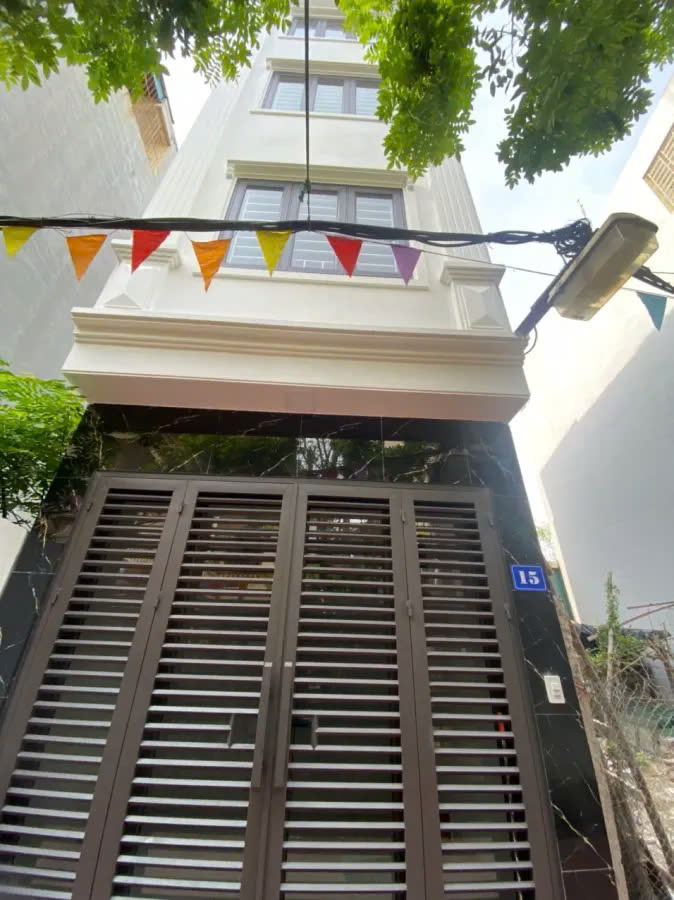 z5739997145920_e078078a9e6324a170d7857d792e99fc