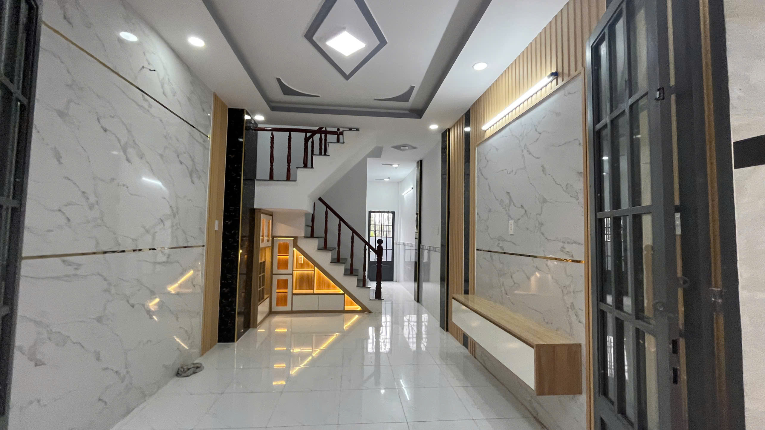 z5740200926501_e9474f67ac30cf2f64de2629f19cb792