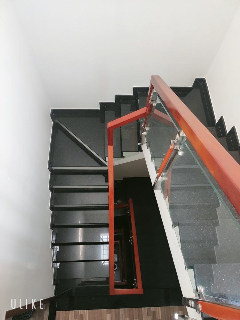 z5743126509595_b91e4cdf8586c79c5dc4eae9e42a44e8