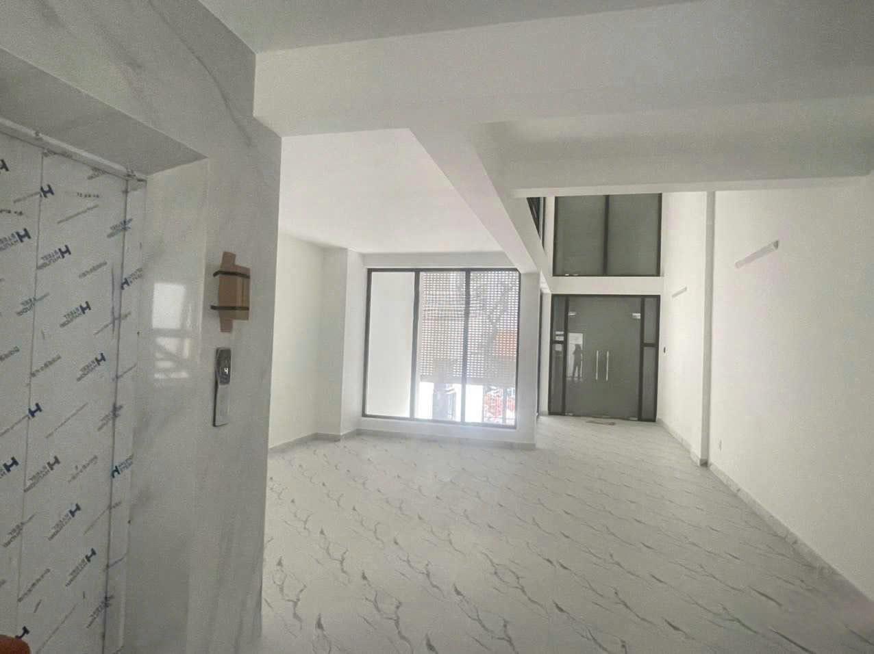 z5744796074273_02f50299330028acc3b6068984592811