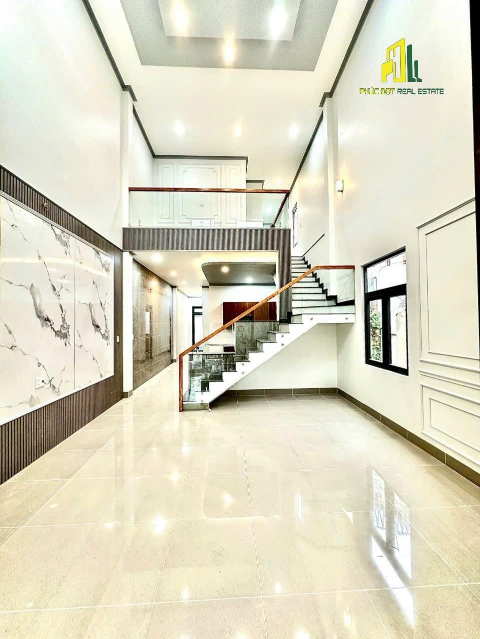 z5745024261113_991c0d4a1e70f320c7c2e43ba4c7e676