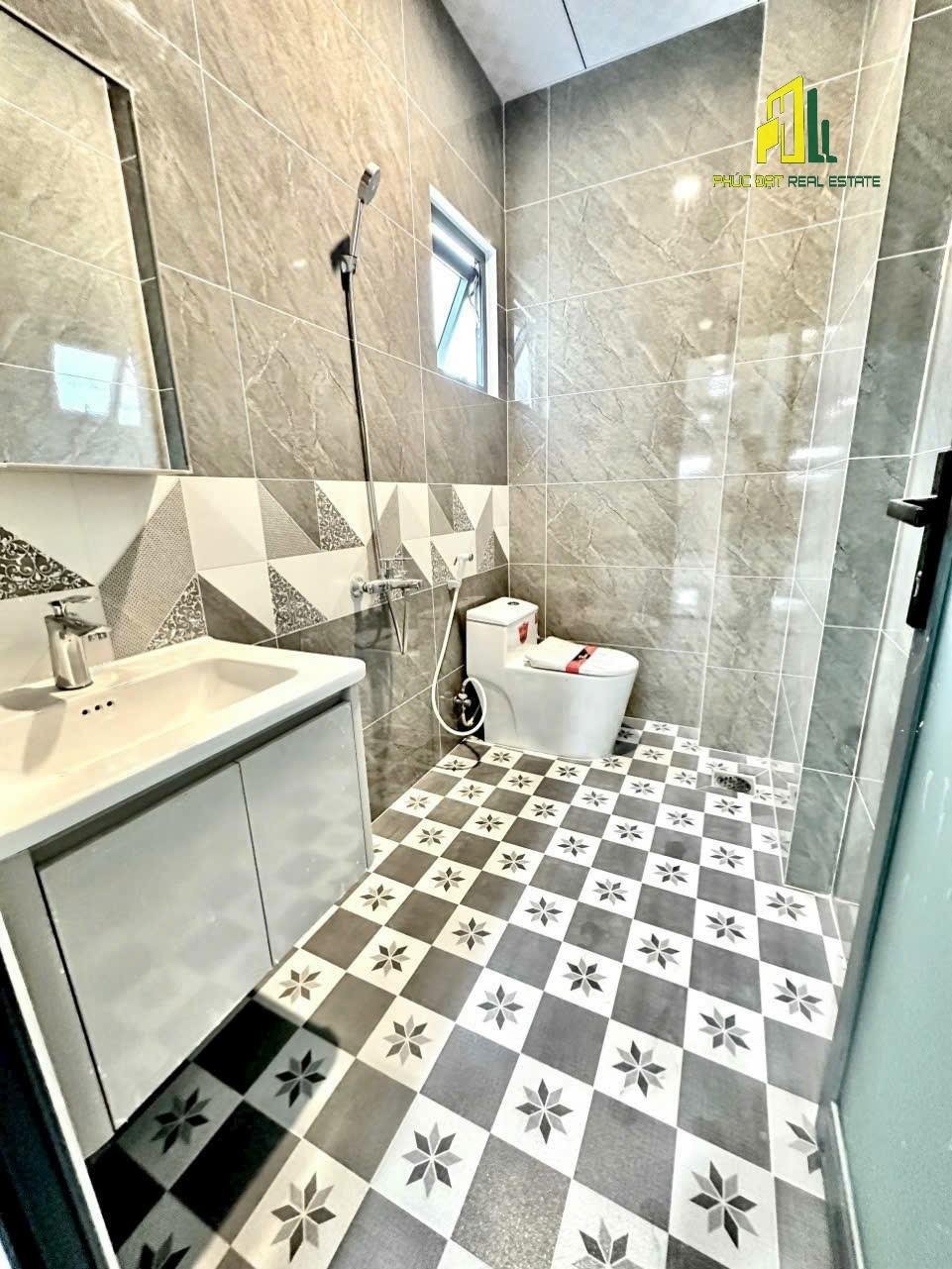 z5745024273009_7ceb9a2b565da8498d07ce37b53114d0