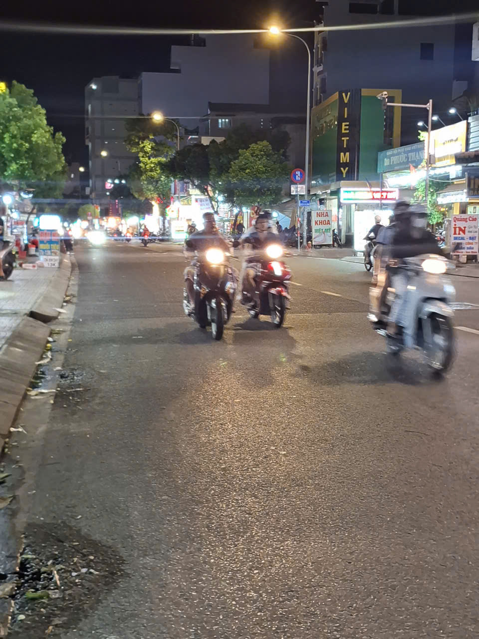 z5745413406963_6cab670e8df364e82acb4f25352ae6b6