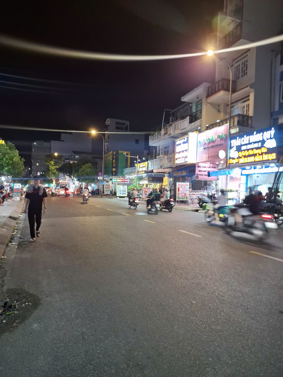 z5745413415350_04e5f1535859891d720fca285c43b9bf