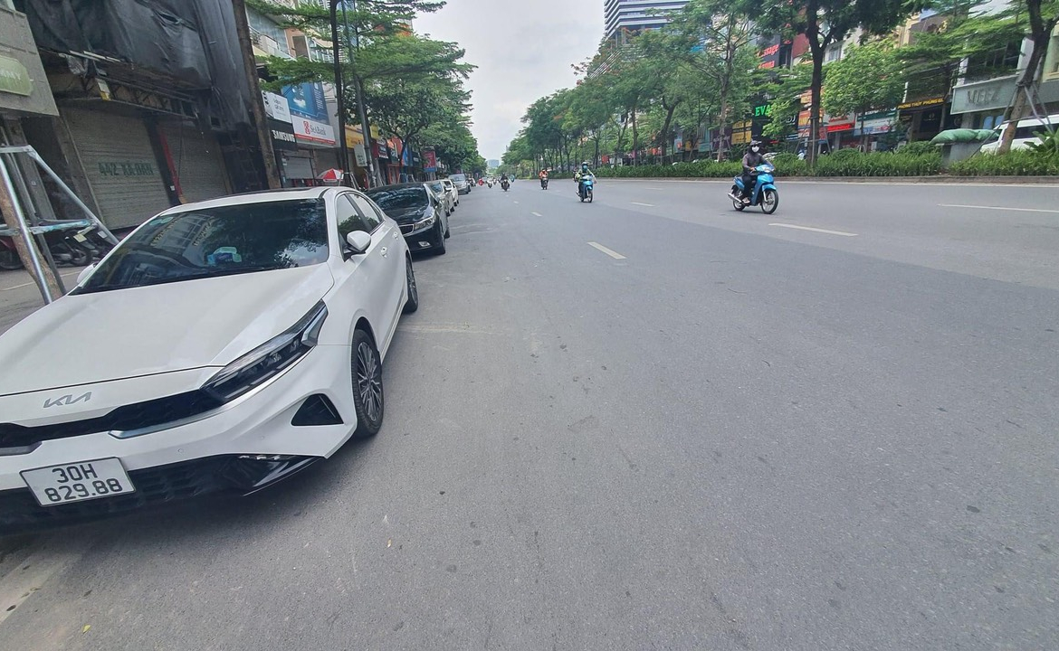 z5745881066503_d6c42e8addee04265a00149e8f4d1073