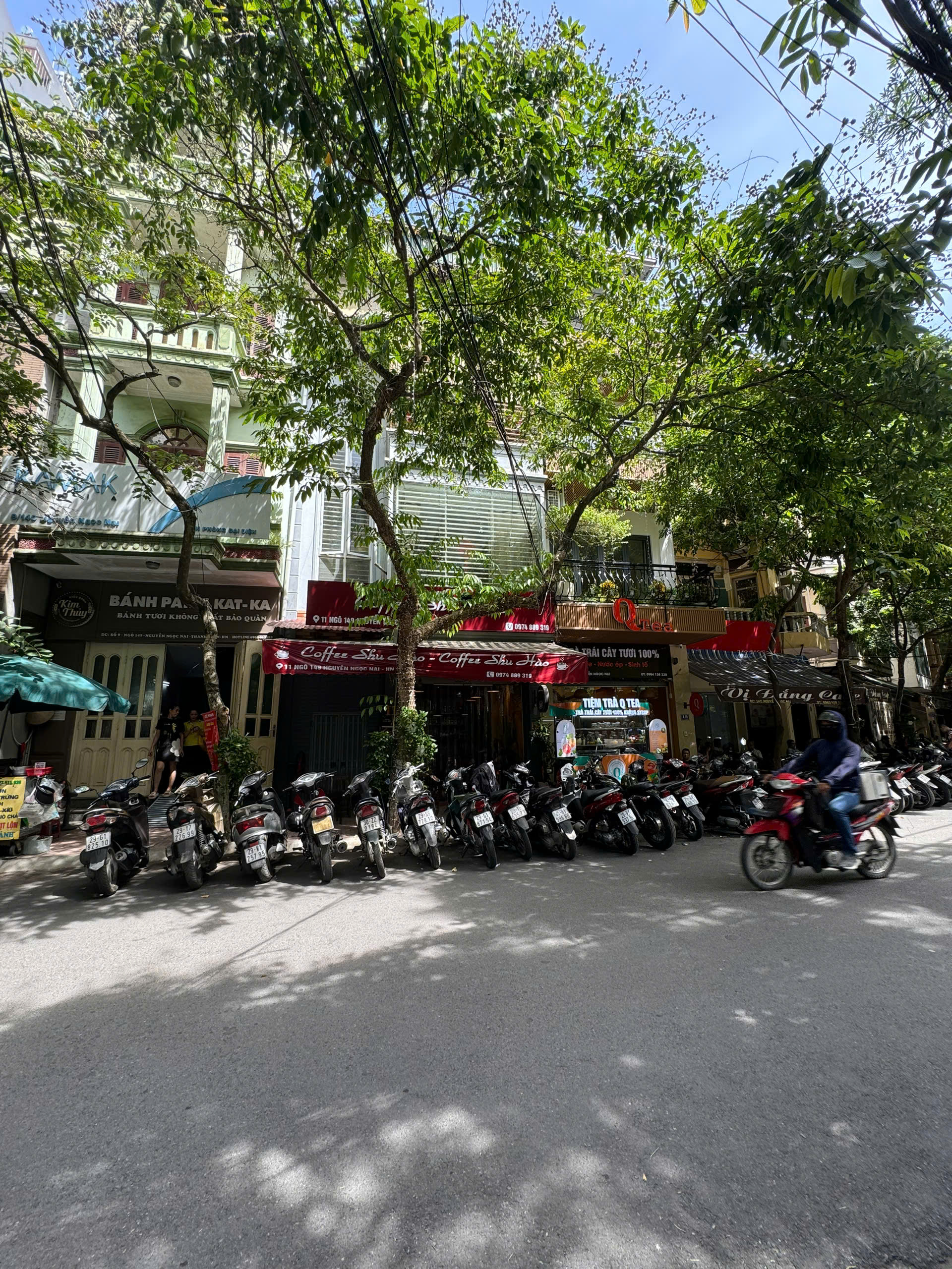 z5746015795233_89d1d4434fc5f0a9b0d43b72256ed79f