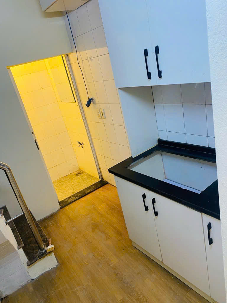 z5747108304517_25ec47a16f7242223583df8b20c81561