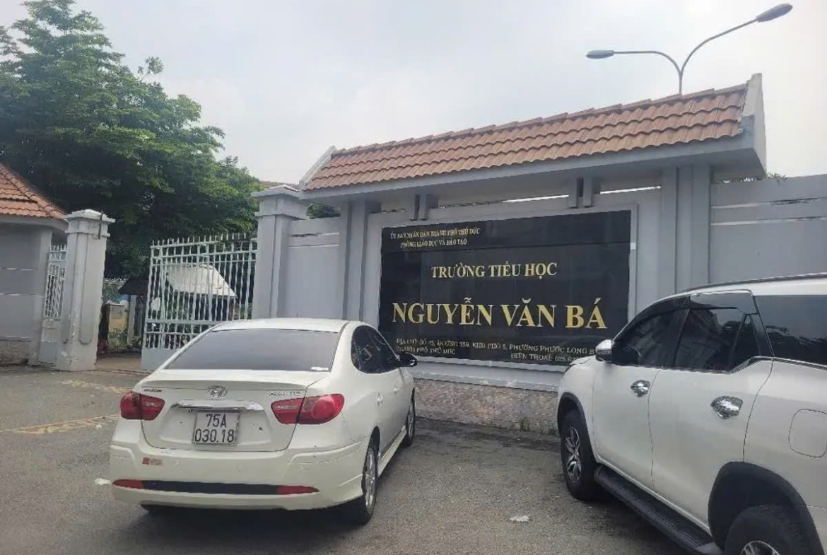 z5747697875584_f6abe05c2ea9c33777aeb8e245374d00