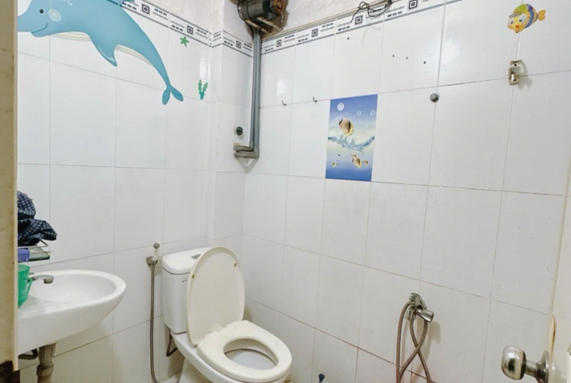 z5748959899820_041488fdf0bfa2749fbcb49ac1375e27