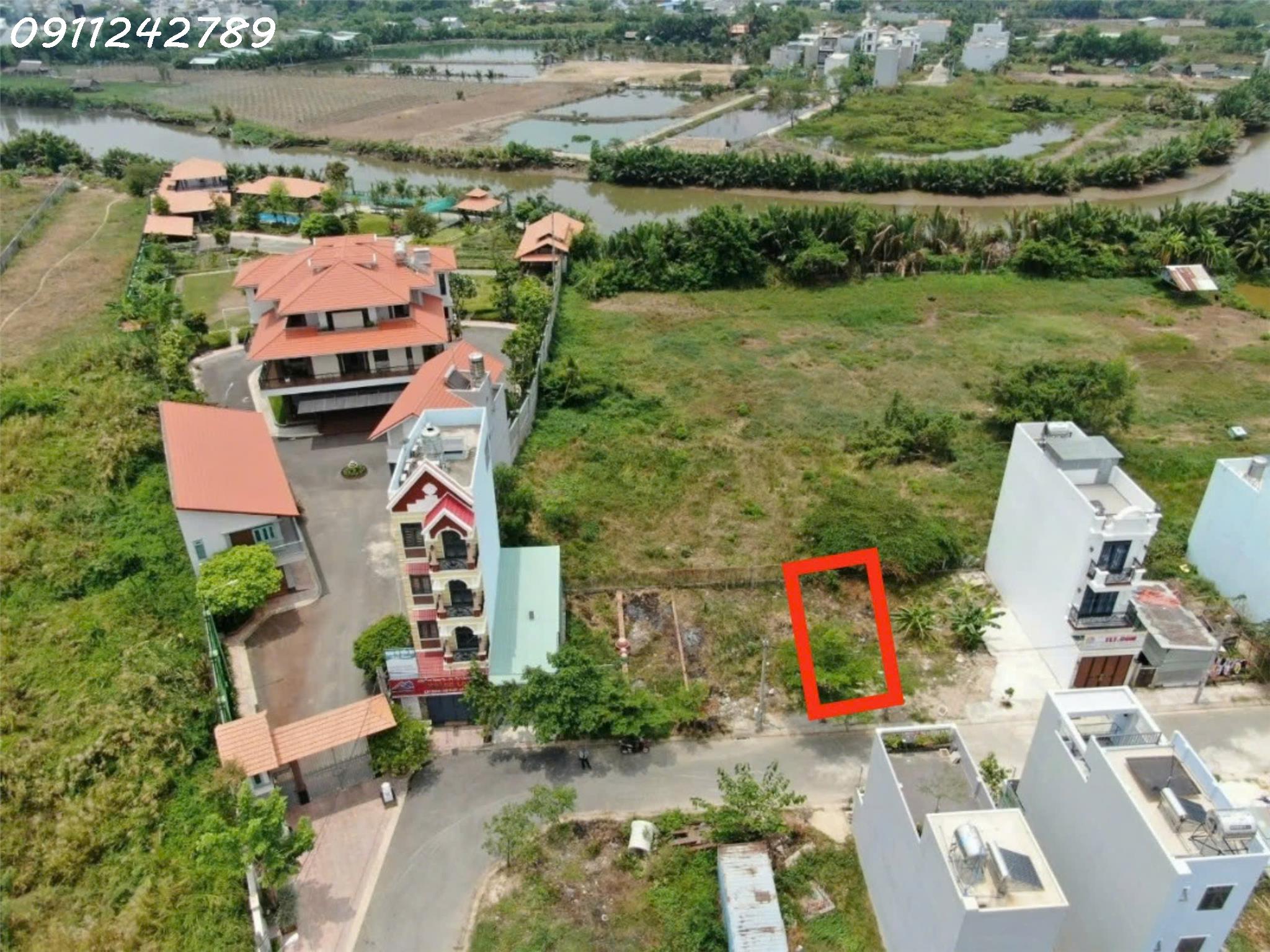 z5749011187388_f3689a29caae41b5517ca377a6f37be9