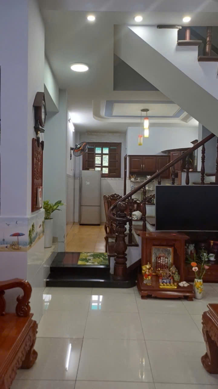 z5749362305923_8a701d98fc24e519a529ef678387ca1c