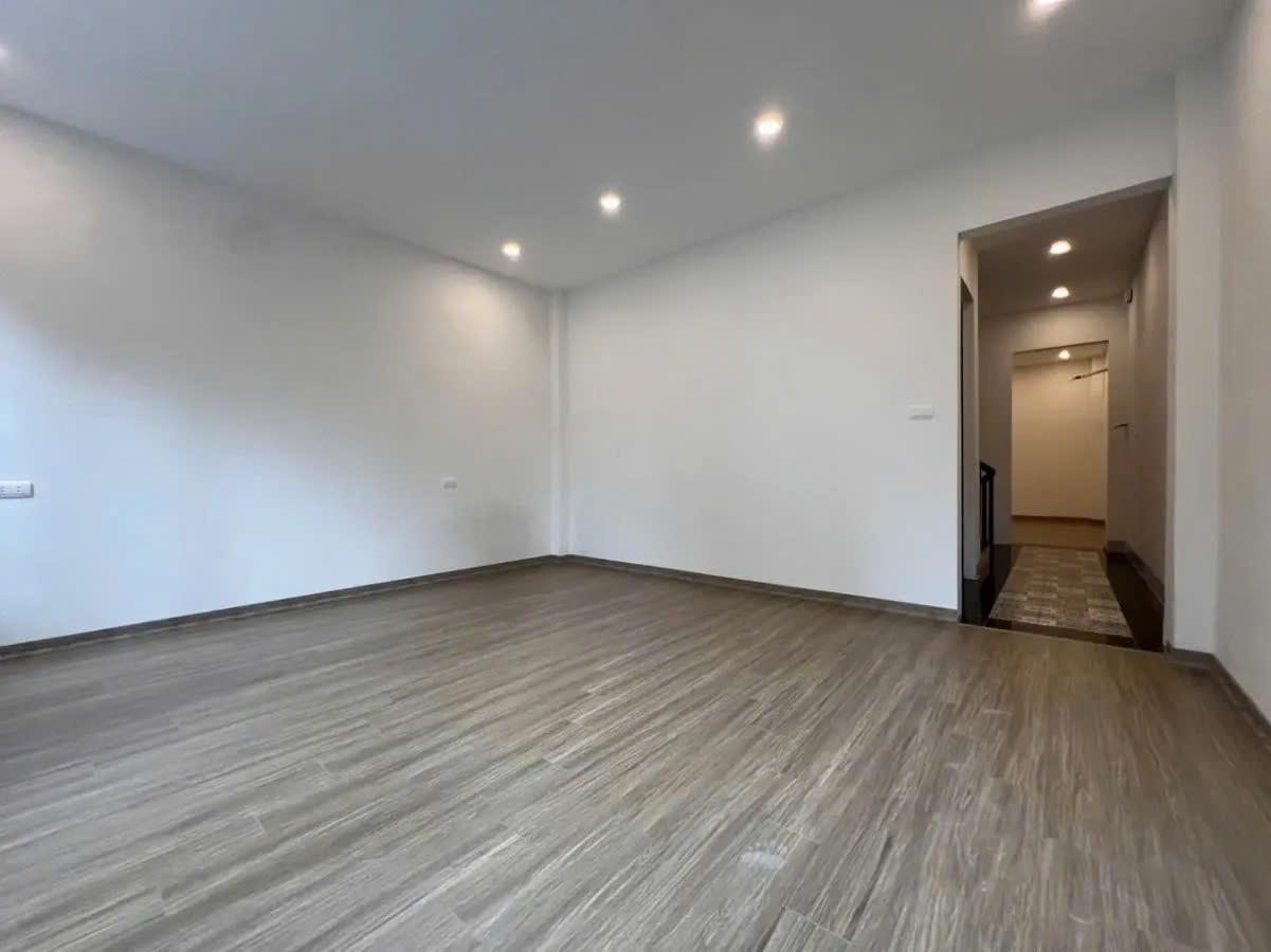 z5749773775256_fe321aa075fd430195cbd8a44cfb6de8