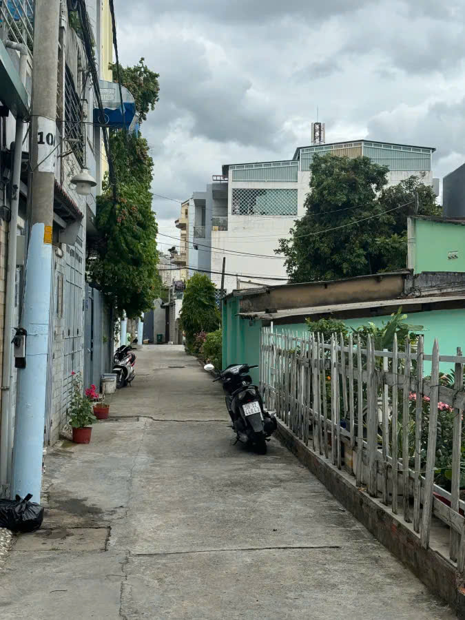 z5751090162656_8253b3367515a23d4a634fed5d04929b