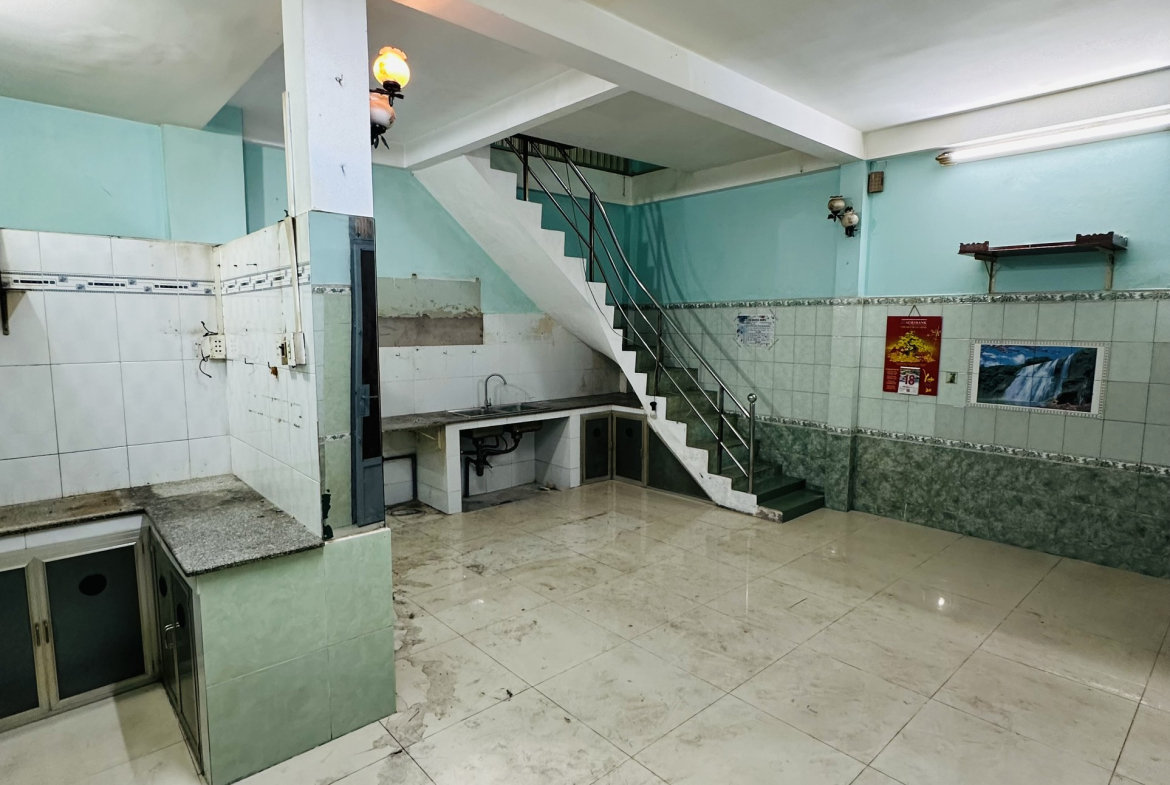 z5752646138089_eeb0d02891e5891ca49e37bc80cf55cb