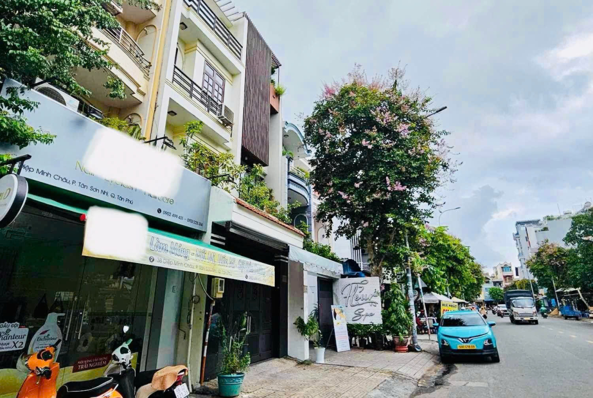 z5752768943600_7b1802c266da723ab4a08c10db8ebdc9