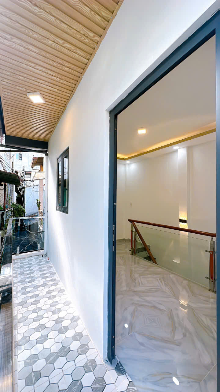 z5752987937879_6286f931e31db44b6825503986307e81