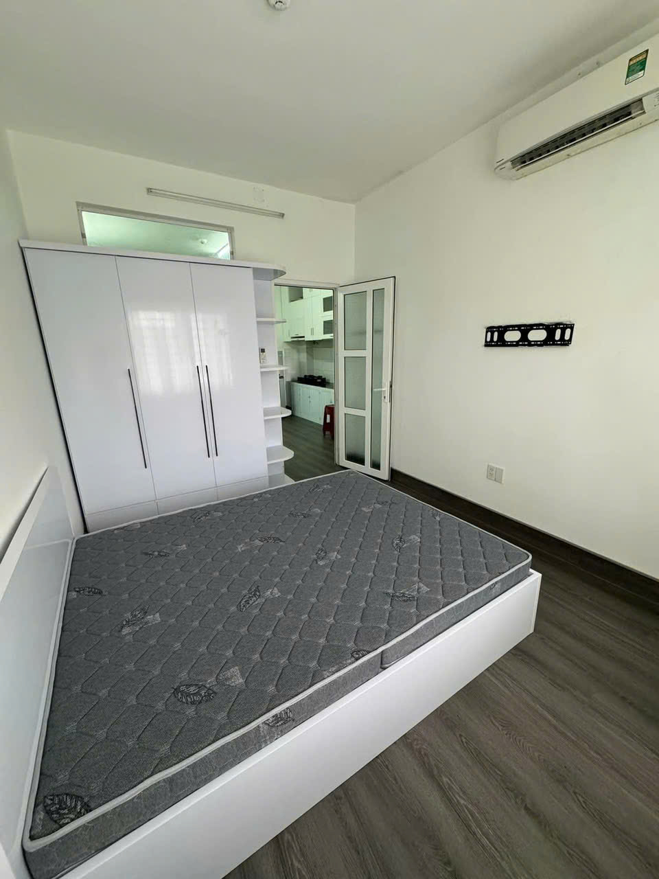 z5754118448634_87b36d4b6969aede45b855f4d78cb2ac