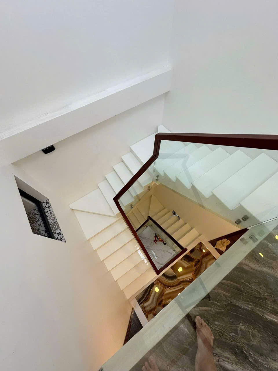 z5755592935673_524b3a4363a36e5cef474e553e1973ea