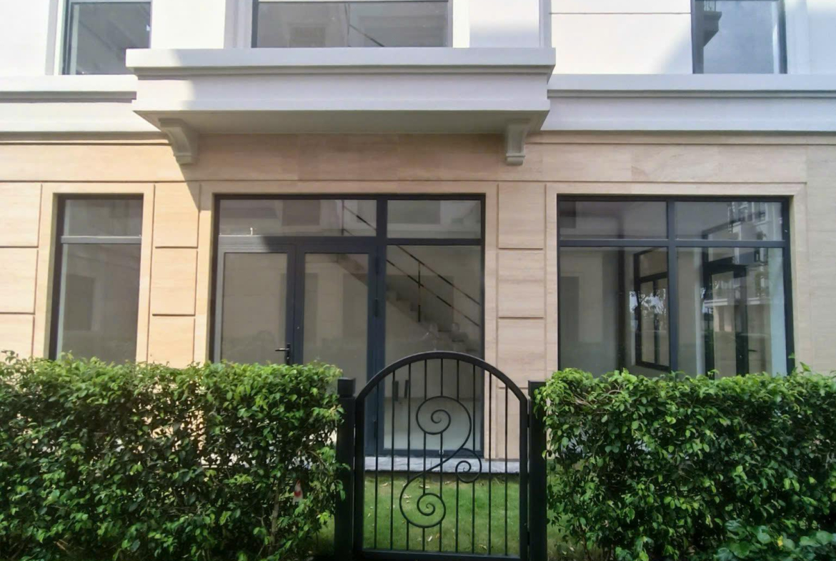 z5756173075478_1c3713925be436f3055f56dc259eb849