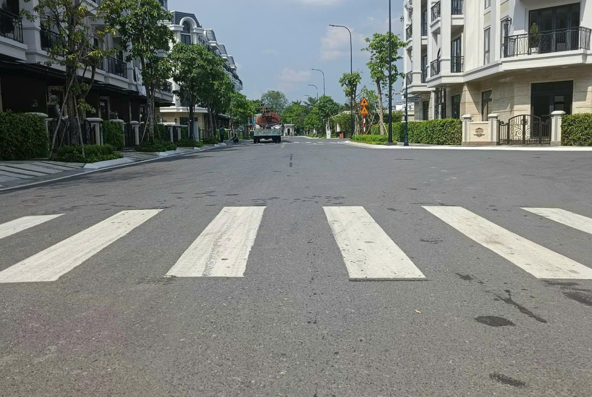 z5756173075479_3bdf7e79ec9c0c086ccb4c487ac656fc