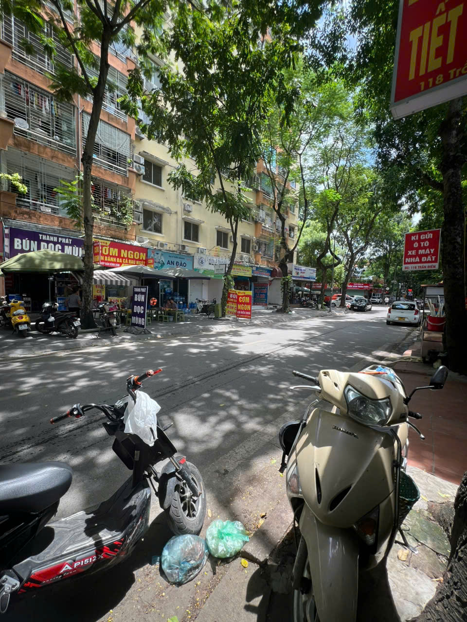 z5756187266661_68842d8844ffeb6ad7d73e7bb16c61f4