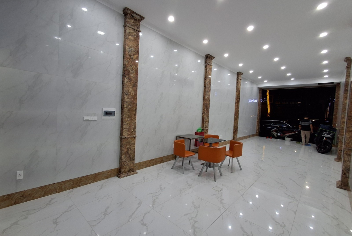 z5756195776666_21b27b7d29db4199799410d1d7b16ad2