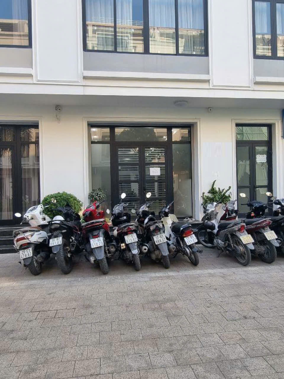 z5756319512811_675626b68eedce90446217b12c755ea7