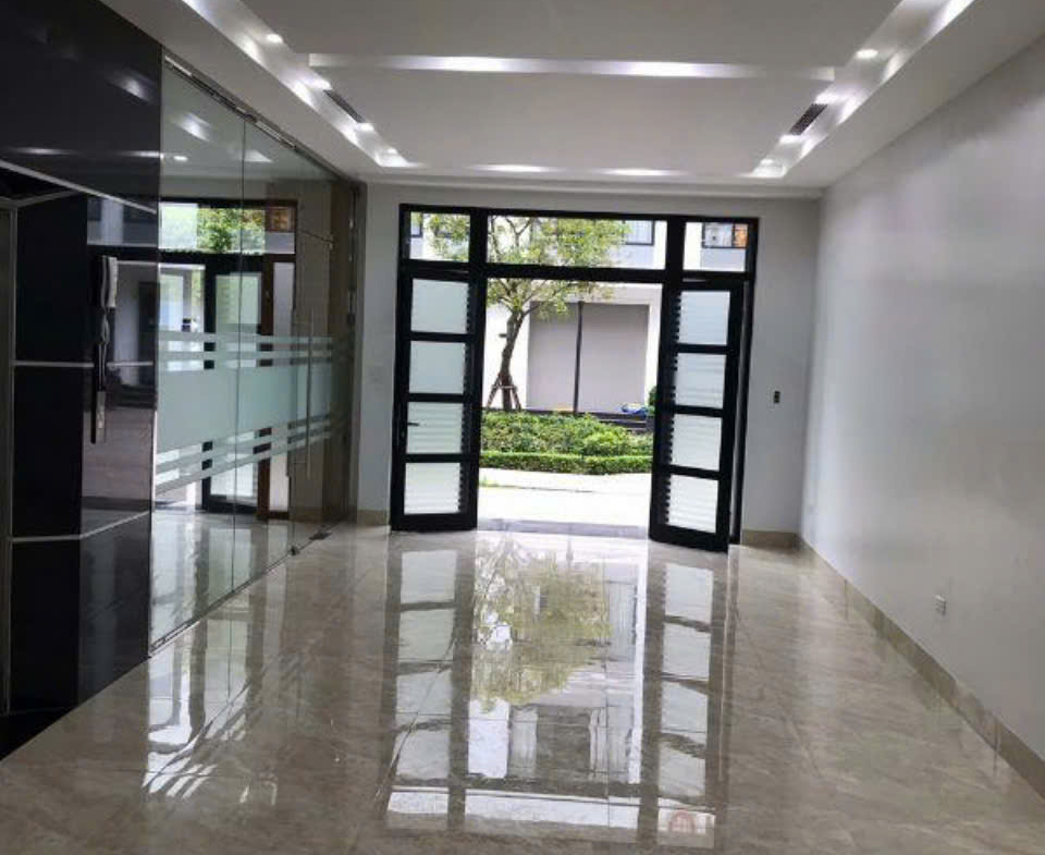 z5756319526855_127d338c4ddc15589959e208b924e9c0