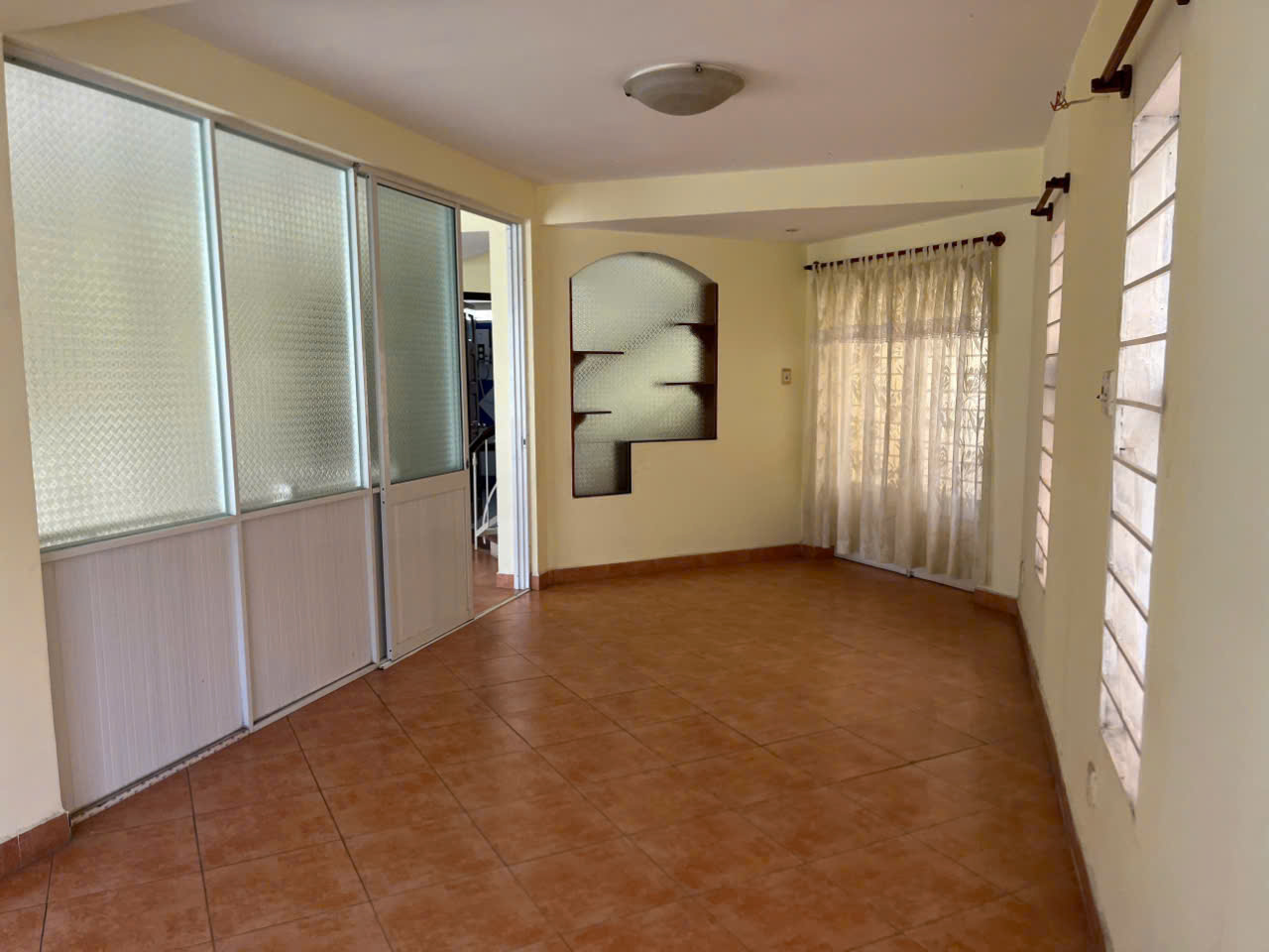 z5756371948371_2d887a6925ebb3fc61d51b98c18f29b2