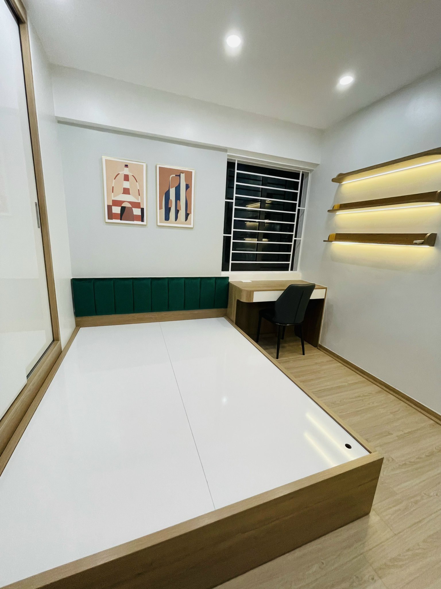 z5757206666935_6356414027c549f083fc50b25bb92b08