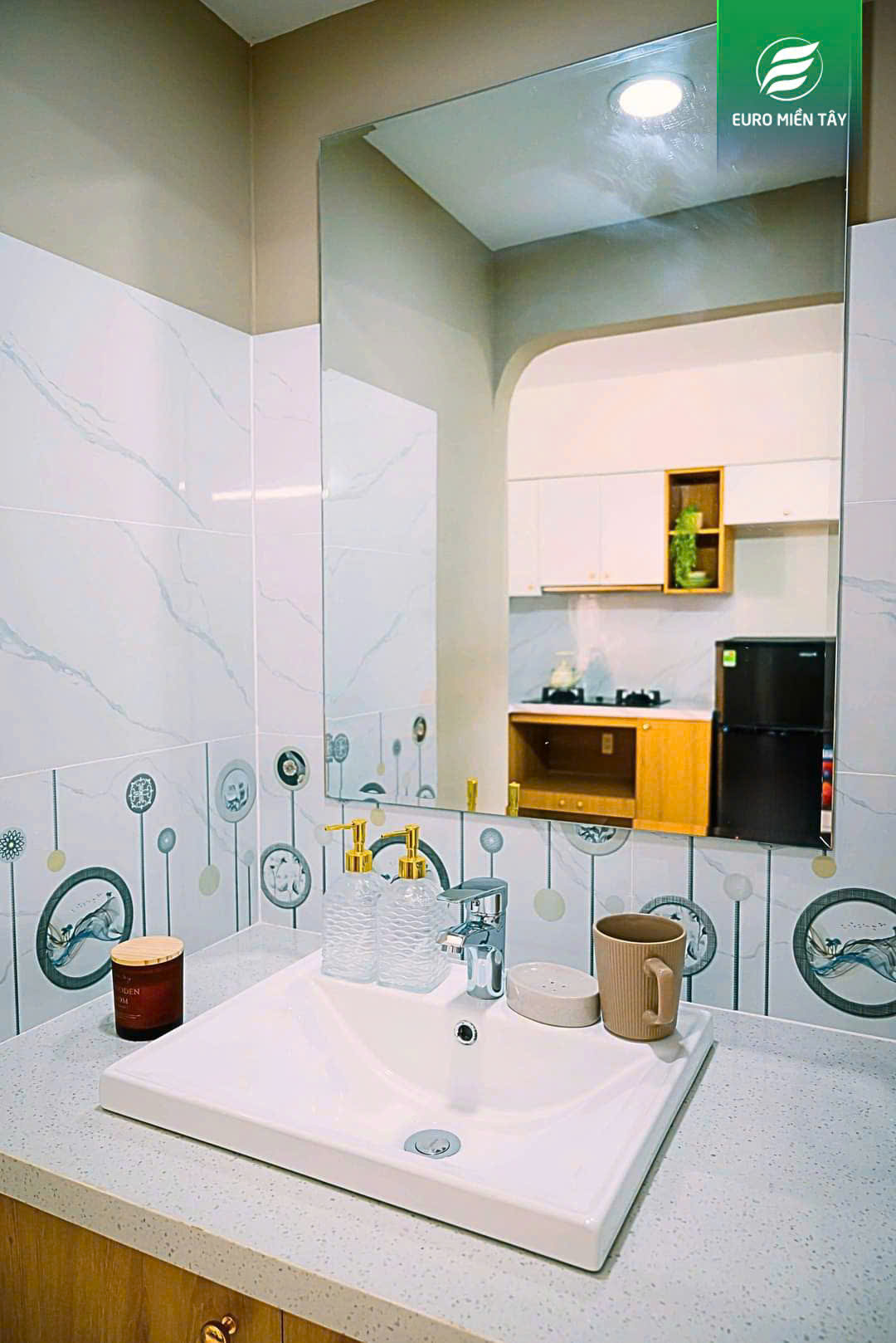 z5758456734393_0f38ce1756b2b97b950914be2b849681