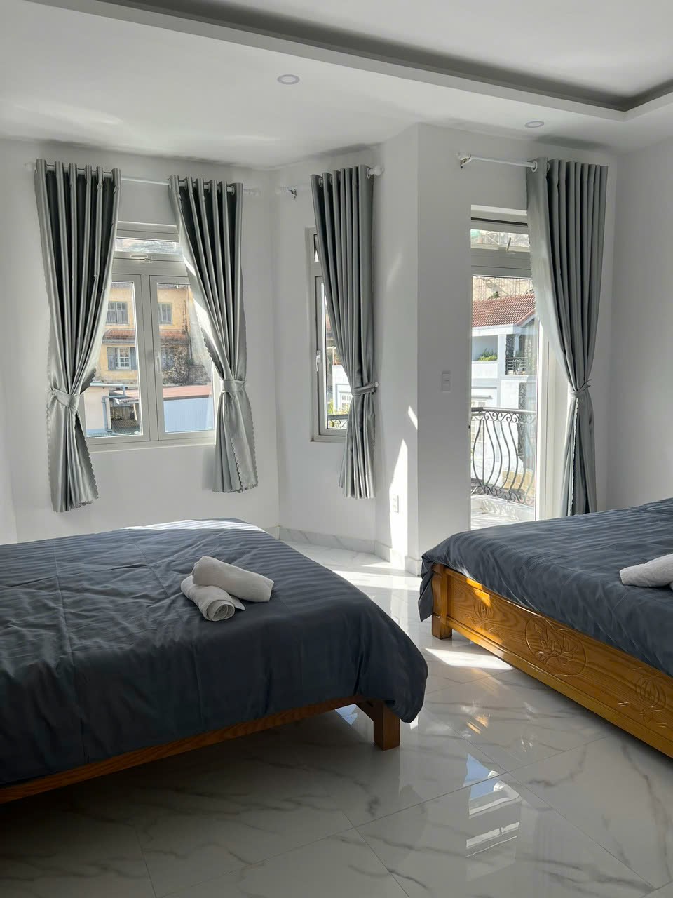 z5759713944386_0f4d27f4d31923cc29c7762f3586bdf2