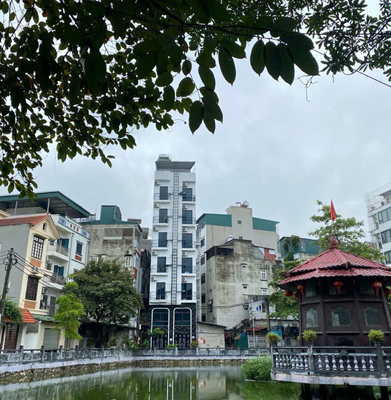 z5759772296291_da9f3d4445c2c64784ea749f0b1af84c