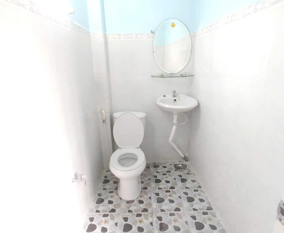 z5760700722631_ce9e30b16430a008142f8dc648275205