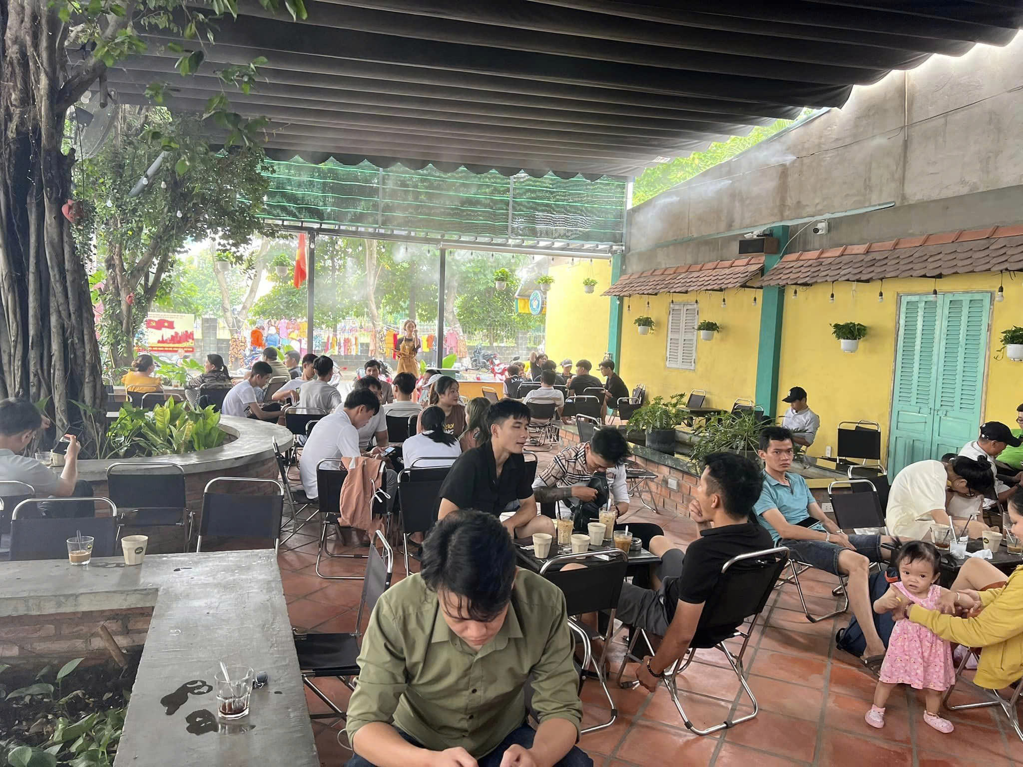 z5761748078276_20ffe5d9852a80a35cf4356d1aca89b0