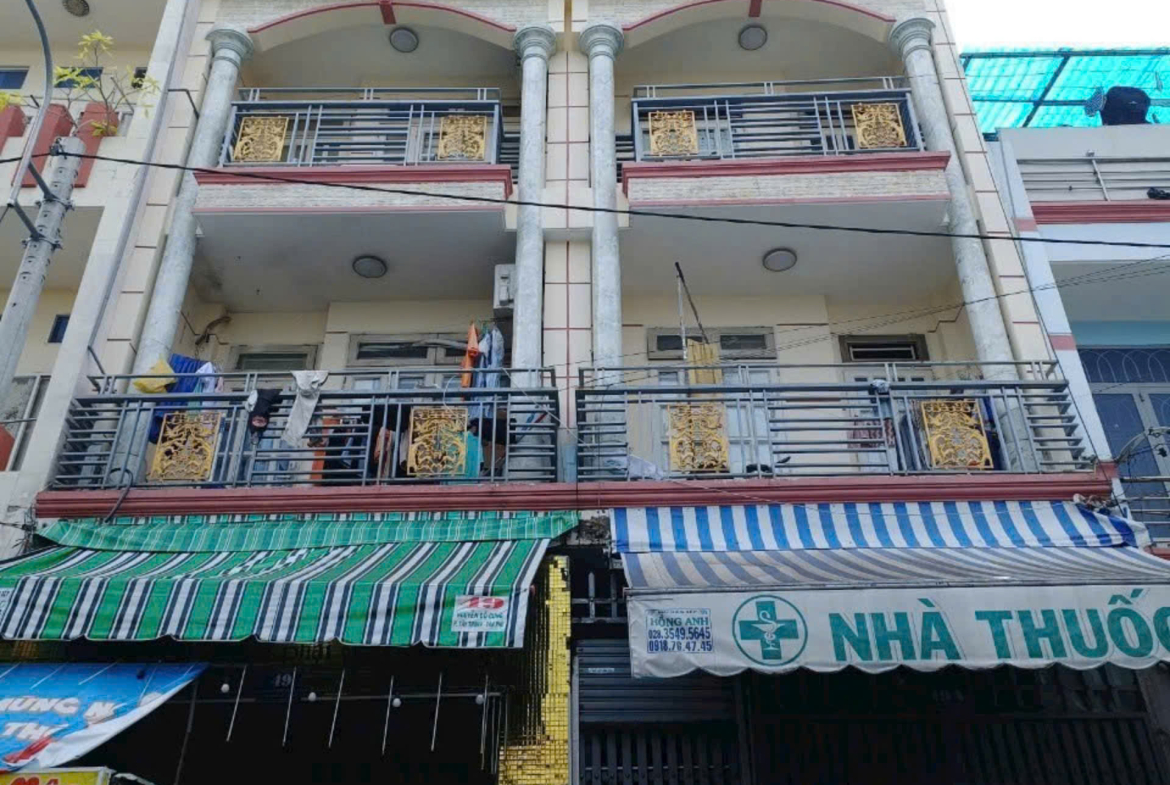 z5765764273217_89fdf1614c644290b4fe1e7bf05b79db