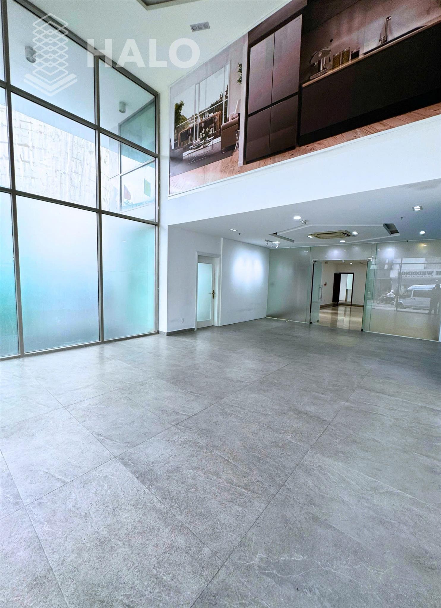 z5767661702988_5e696bc7be57a7b4ae38462474cf6a02