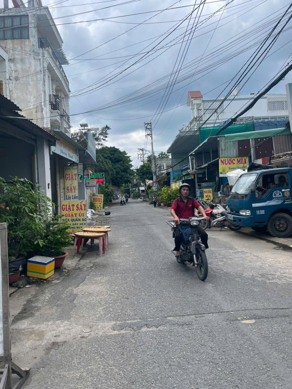 z5767709927561_674d279509407242e970bc077d05877d