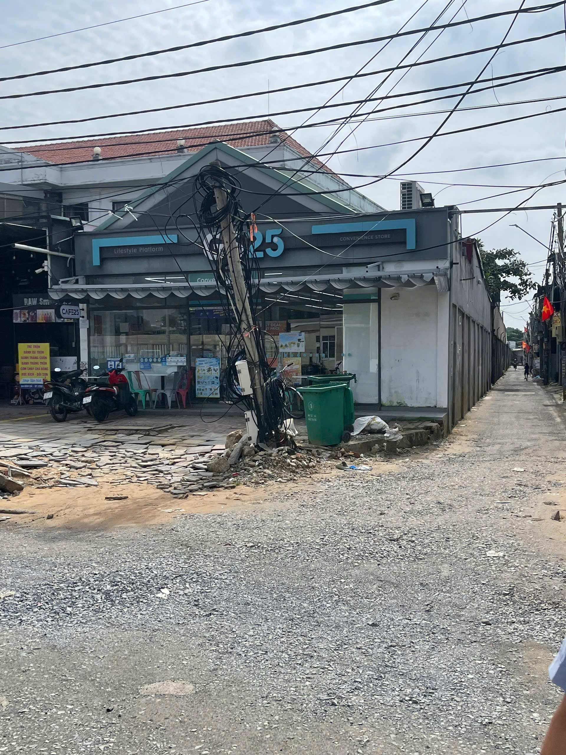 z5767966827129_81b77b22c36b641955a19d20538ce0af