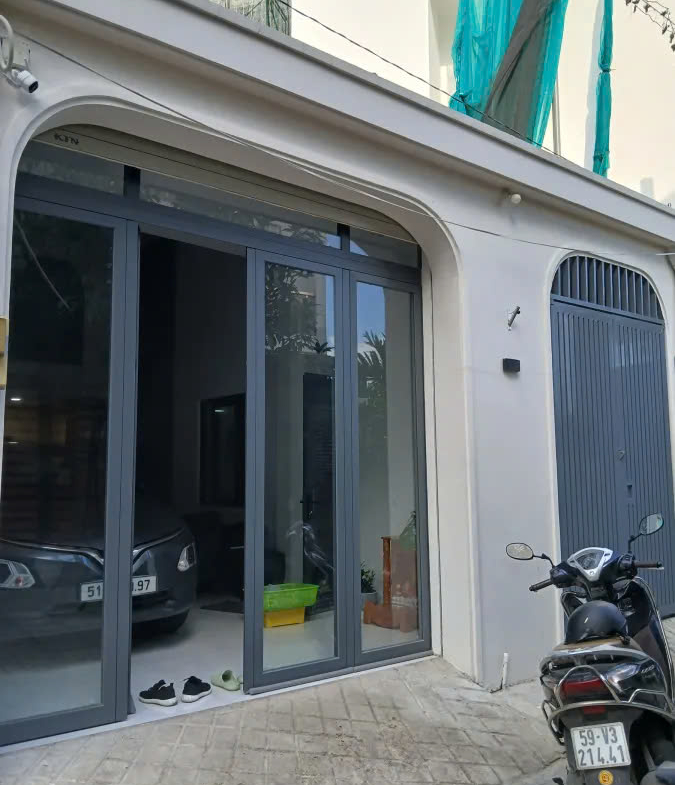 z5768256925445_27dc9cd60ac6ec1c5ad9a714fe0a0a84