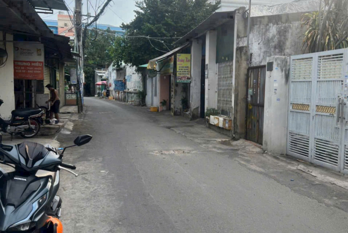 z5768558039513_e9fa3f9829550e9e1084713f30fd4f96