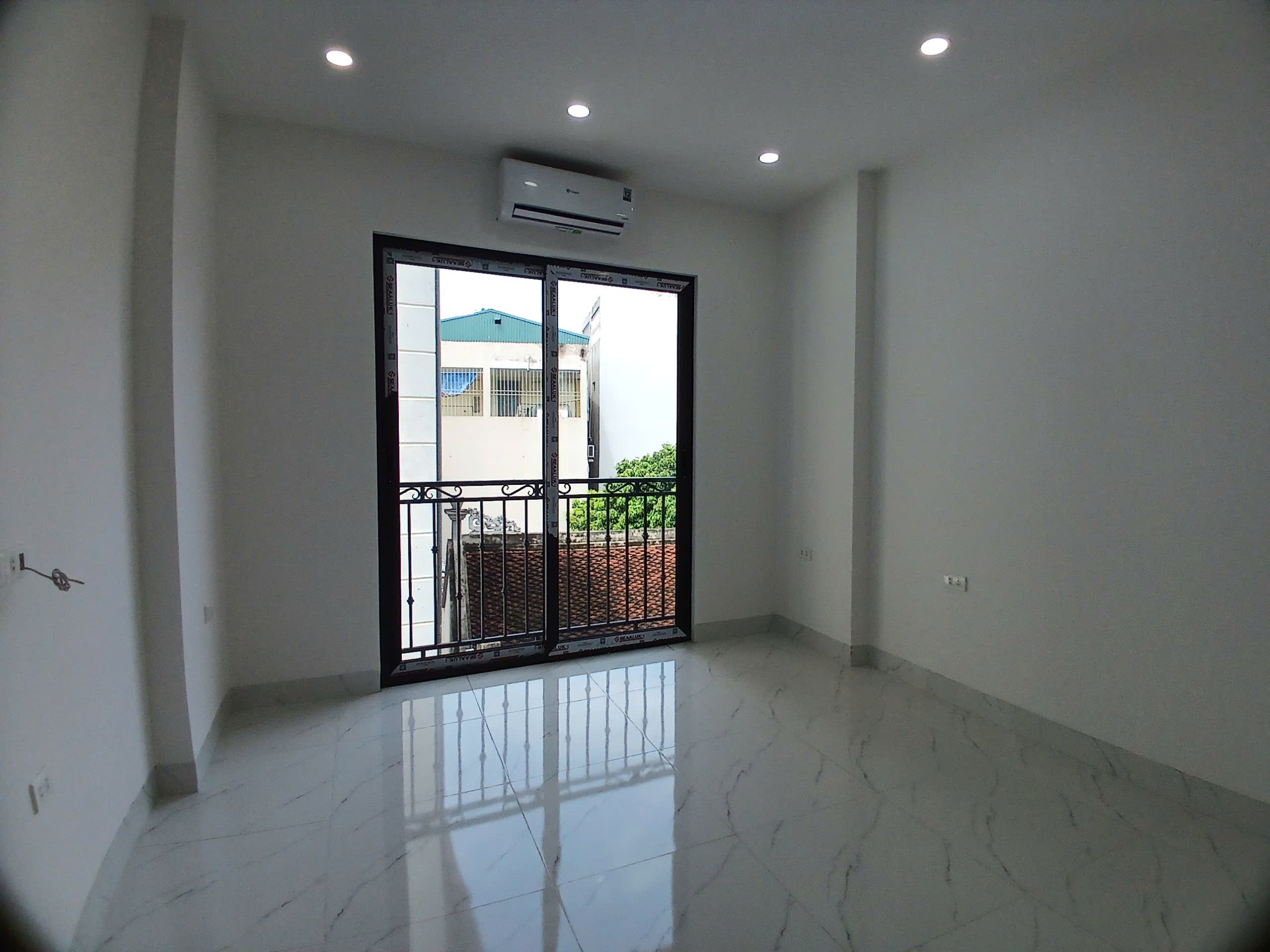 z5771651790977_efc4716b0a7c12a85dfb8cd962f5ca8c