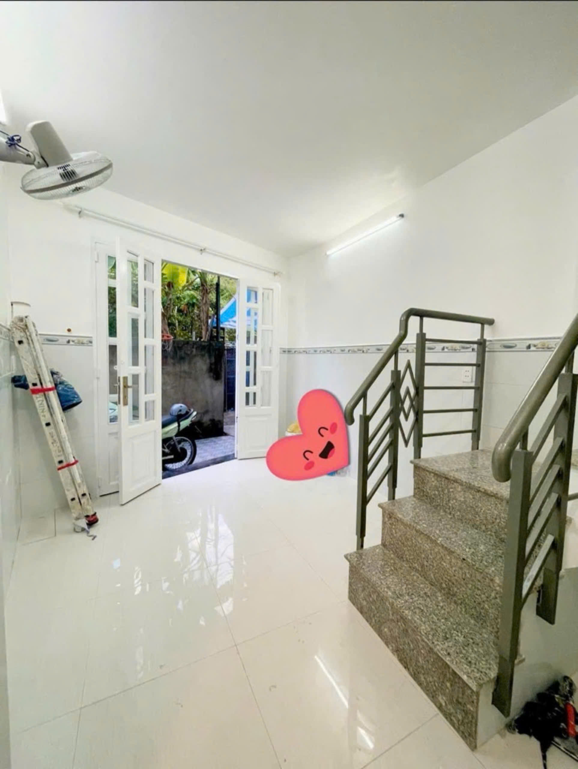 z5773486826587_d9e31d37dcb5d8631aabfbe0db87b7e7