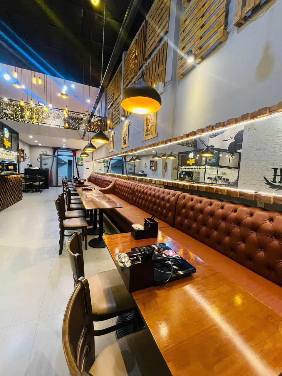 z5773719738442_bd7398f7389c4651ca96d82bb3a67d90