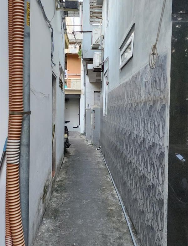 z5778837908044_8685a56e25042829455a9abb6375b7cb