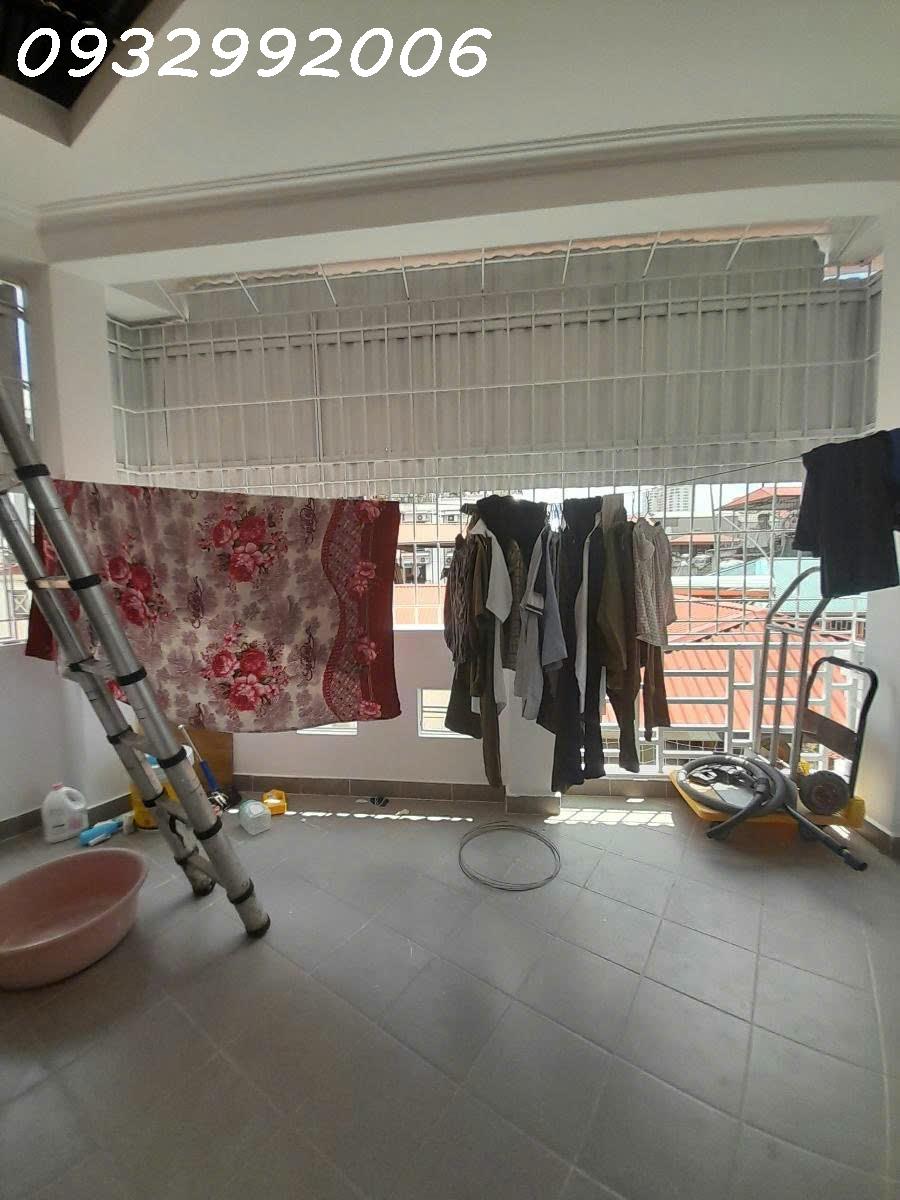 z5785099758884_1c62a4c098663c83f0e0e82ced727d0b