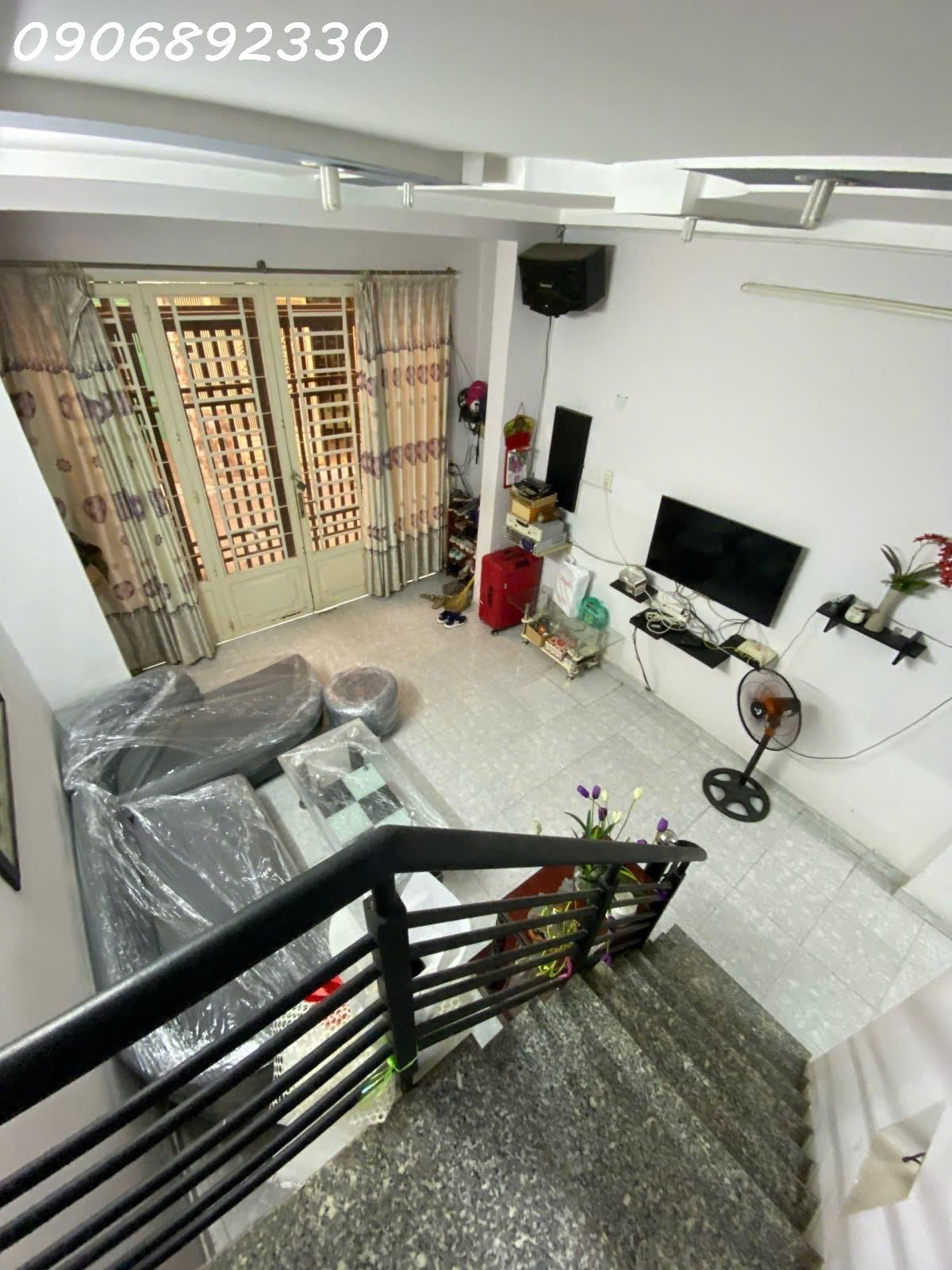 z5785517498955_60b4153c887675abc340029d3f979c6d