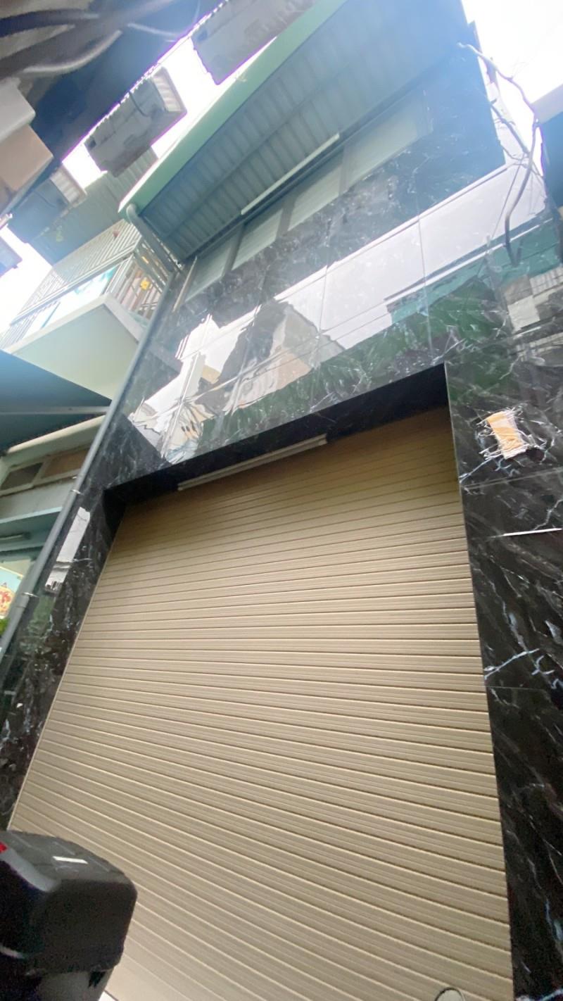 06fe7821321aa5a2e87cf91f033c15f4.md