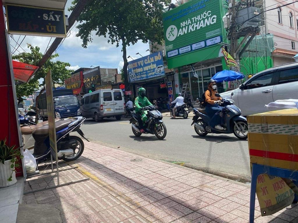 12oc-8A06CE41-lzgsjdkq_4_lzgsjdmu