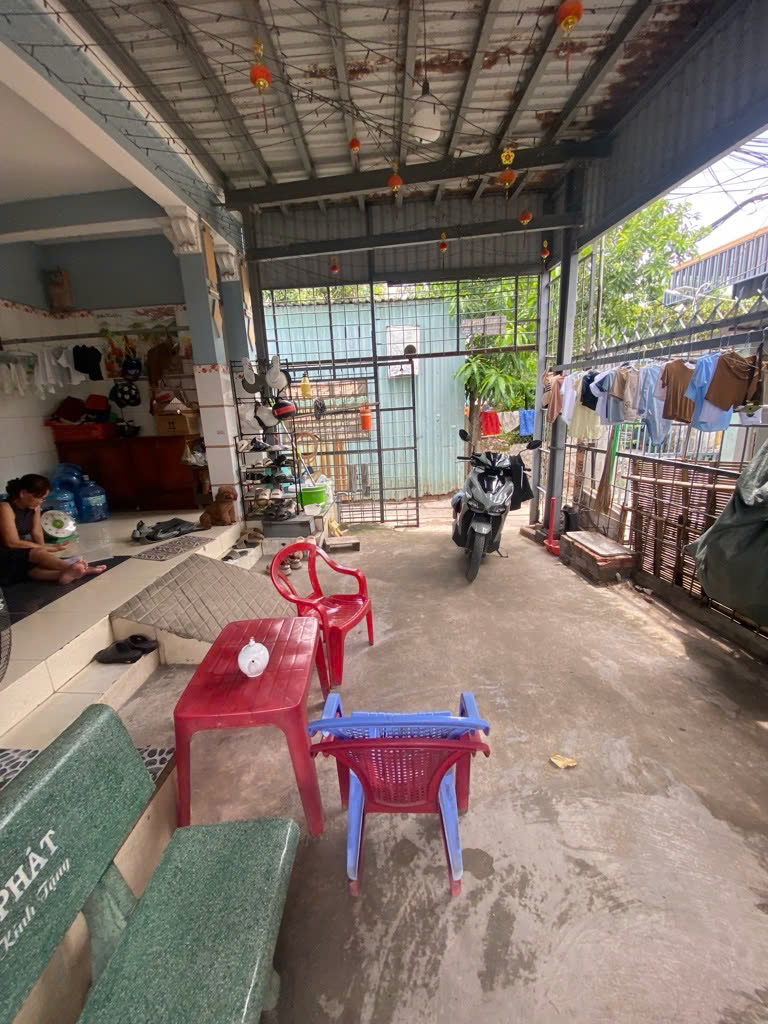 1ef045cdc78761d93896